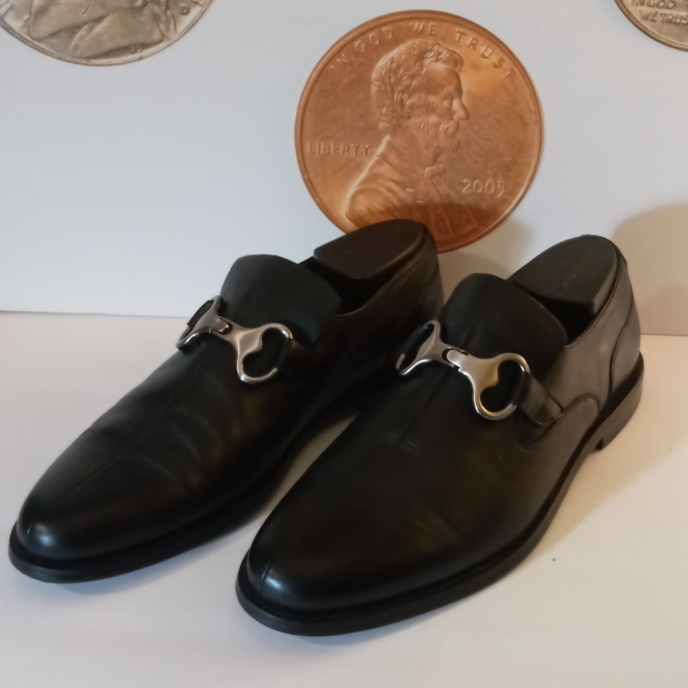 Men's shoes